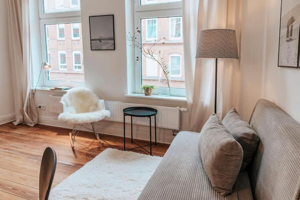 Altbautraum! 2 Zimmer Mit 24H Check-In Kiel Dış mekan fotoğraf